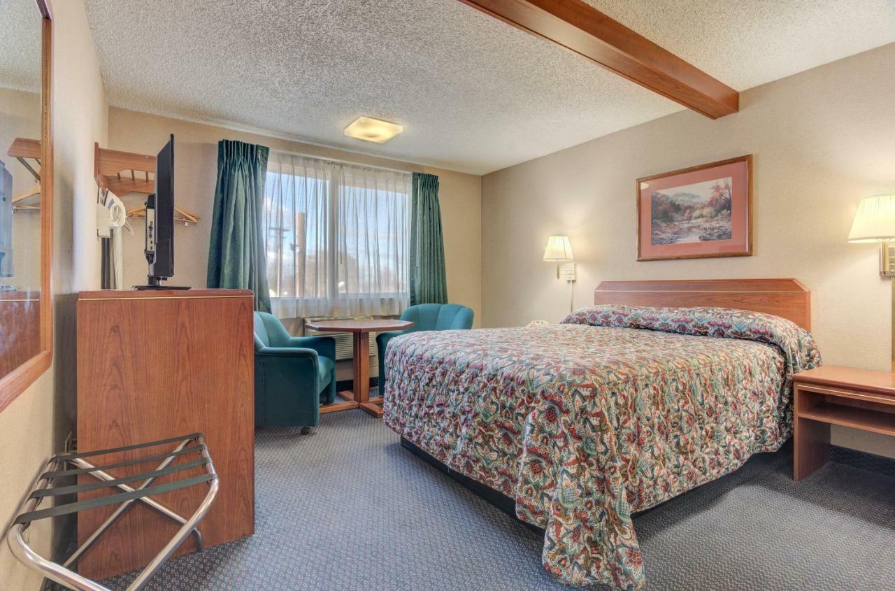 Redmond Inn Exteriér fotografie